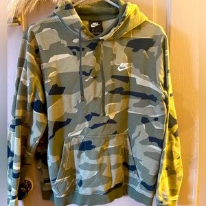 Nike camouflage hoodie